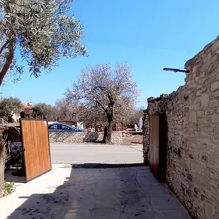 Dom wakacyjny En Sylikion *