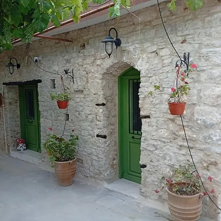 Vakantiehuis En Sylikion Silikou